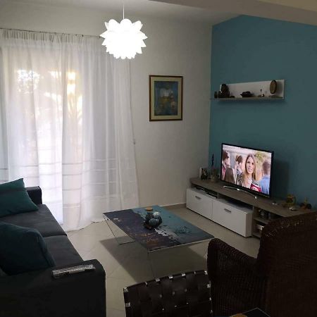 Menta Apartment Nea Iraklitsa Extérieur photo